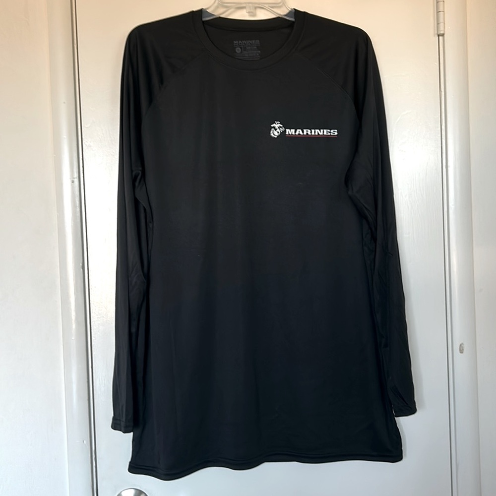 Marines Men’s New Triathlon Top Sizes available XL & Medium